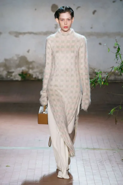 Look 31